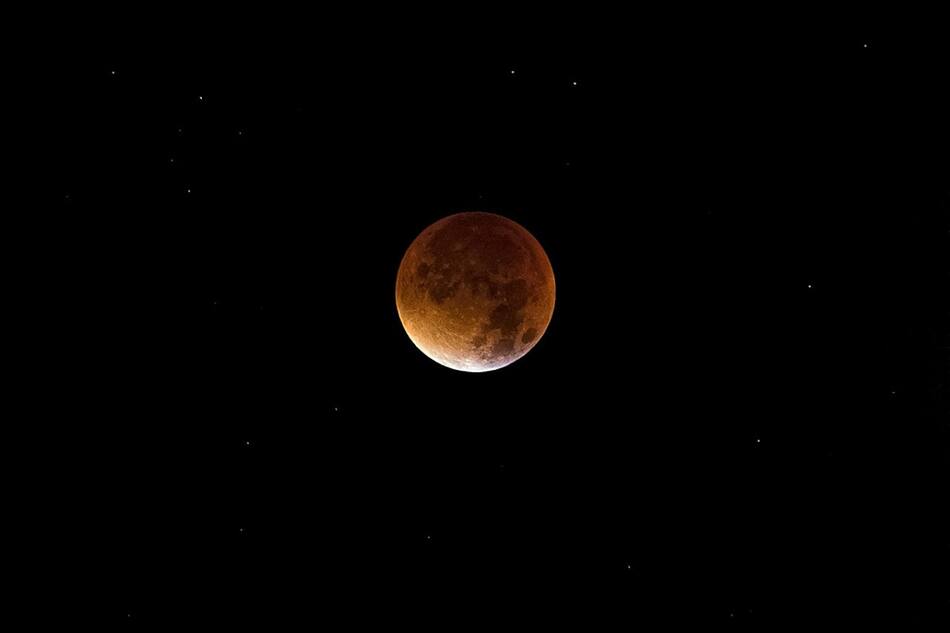 Luna; espacio. Foto: Unsplash.