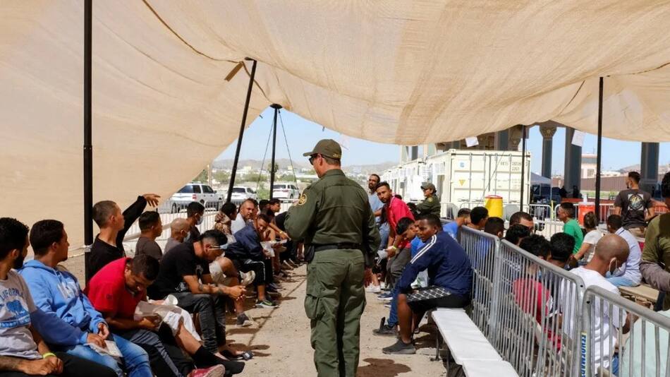 El concejo municipal de Los Ángeles aprobó una ordenanza que declara a la ciudad como "santuario" para los migrantes. Foto: Reuters.