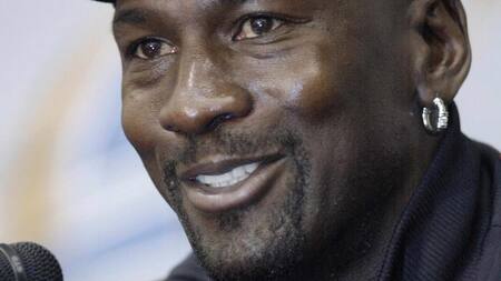 Michael Jordan, basquetbolista, Agencia NA