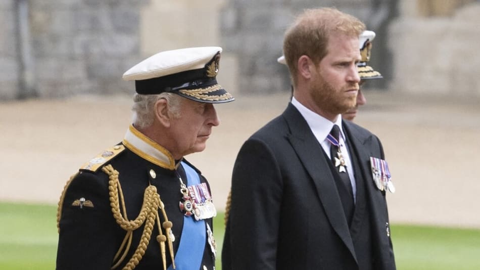 El Rey Carlos III y el príncipe Harry, Reino Unido.