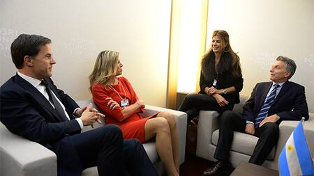 Mauricio Macri y Máxima en Davos (Prensa)