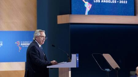 Alberto Fernández en la Cumbre de las Américas. Foto: REUTERS.