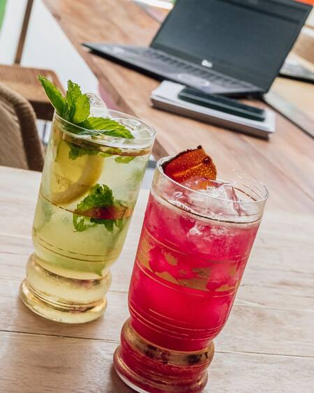 Los tragos que ofrecen en El Taller CABA. Foto: Instagram/eltallercaba