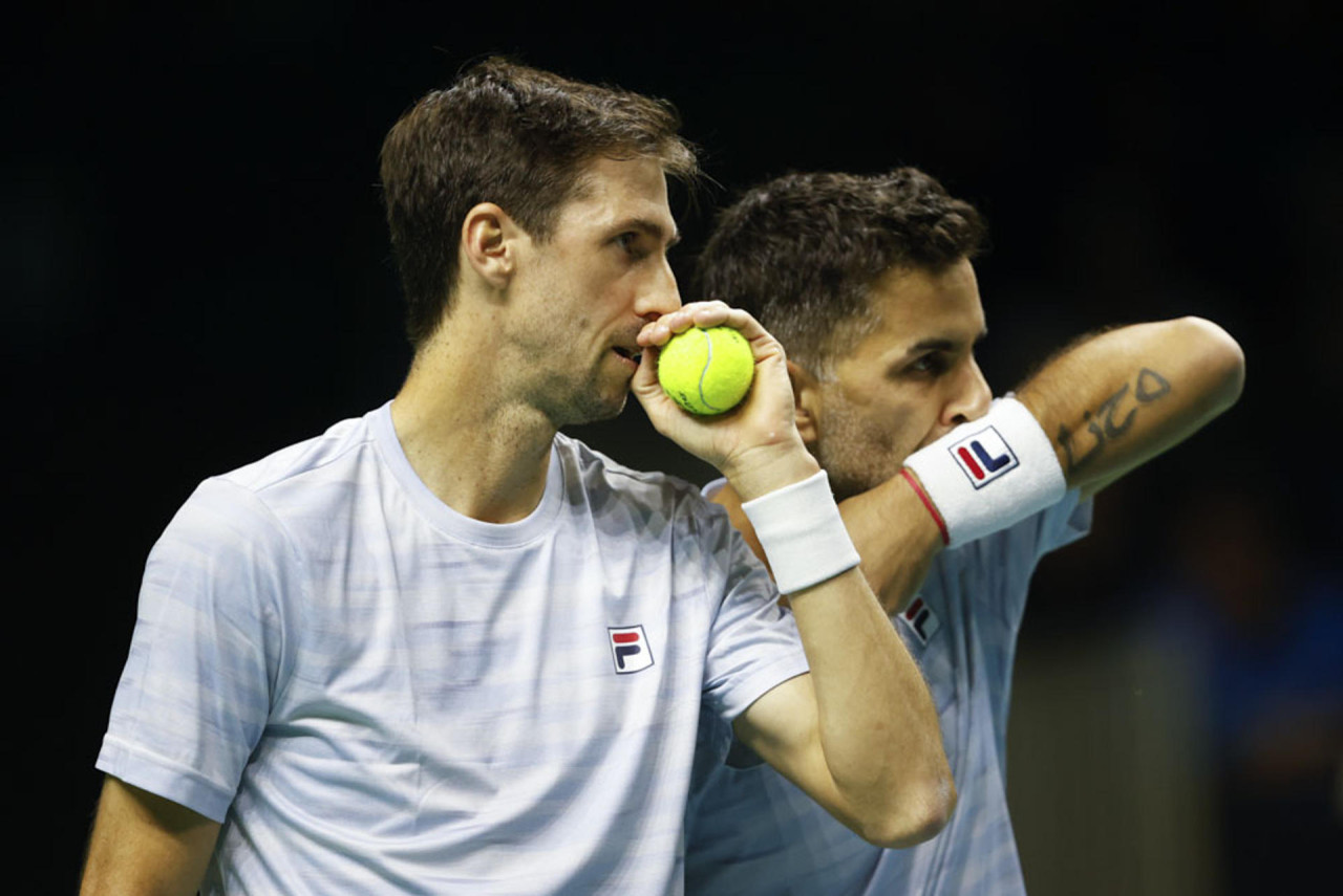 Máximo González y Andrés Molteni en la Copa Davis. Foto: EFE.
