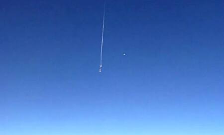 Misil lanzado por Corea del Norte, foto captura Reuters