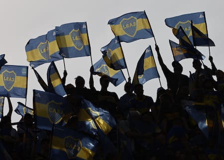 El color de los hinchas de Boca en el Superclásico. Foto: Reuters