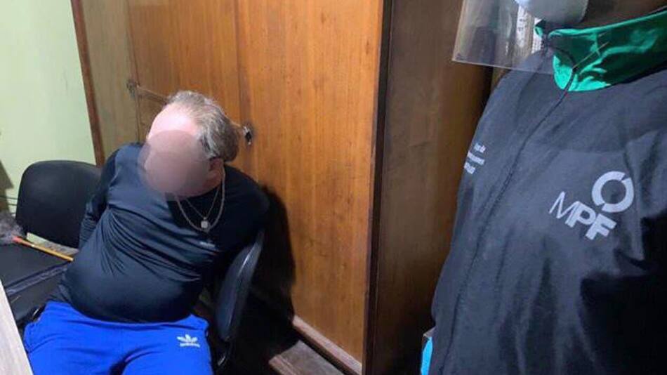 Profesor detenido por grooming en Villa Devoto