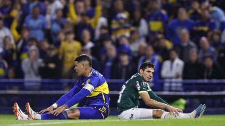 Marcos Rojo en la semifinal de la Copa Libertadores. Foto: EFE.
