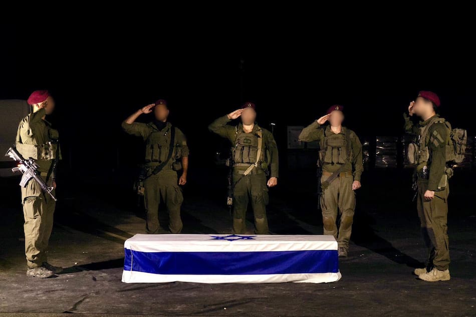 Último adiós a Eliyahu Margalit, rehen entregado por Hamás a Israel.