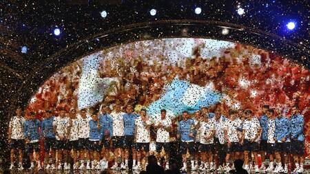 Homenaje de la Conmebol a la Selección Argentina por su consagración en el Mundial de Qatar. EFE