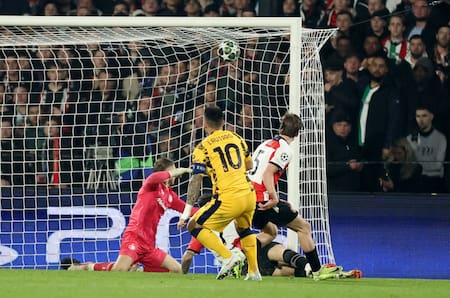 El golazo de Lautaro Martínez. Foto: Reuters/Stephane Mahe