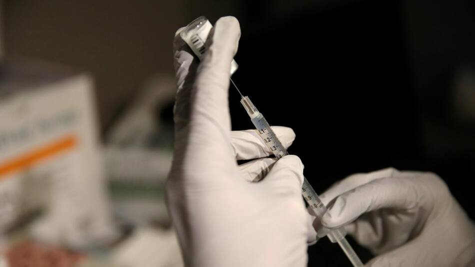 Vacuna Pfizer contra el coronavirus, REUTERS