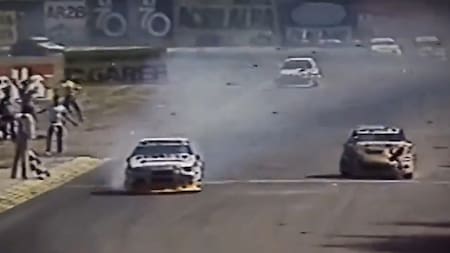 Traverso ganó una carrera con la coupe en llamas. Foto: captura