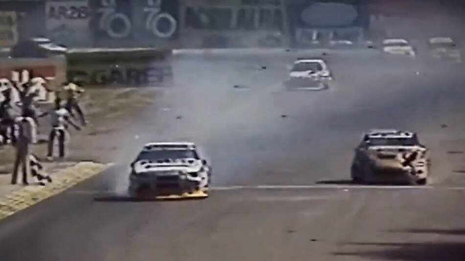 Traverso ganó una carrera con la coupe en llamas. Foto: captura