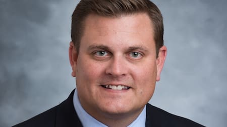 Brian Thompson, CEO de UnitedHealthcare. Foto: EFE