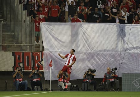 Santiago Hezze; Europa League. Foto: Reuters