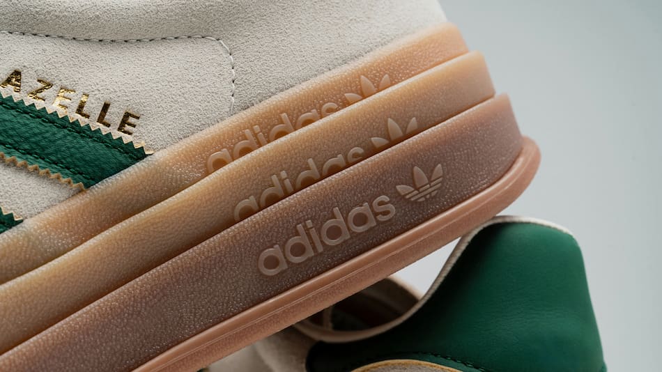 Zapatillas Adidas en descuento.