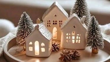 El rojo ya fue: los nuevos colores que se imponen y marcan tendencia para la Navidad 2025