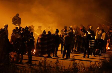 Migrantes esperan en la frontera de México para entrar a Estados Unidos_Reuters