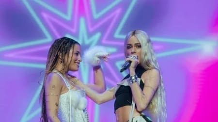 Tini en el show de Emilia. Foto: NA.