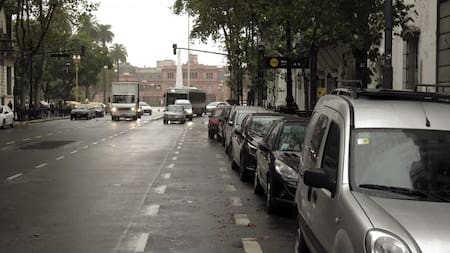 Estacionar en Buenos Aires. Foto: NA / Juan Vargas