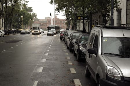 Estacionar en Buenos Aires. Foto: NA / Juan Vargas