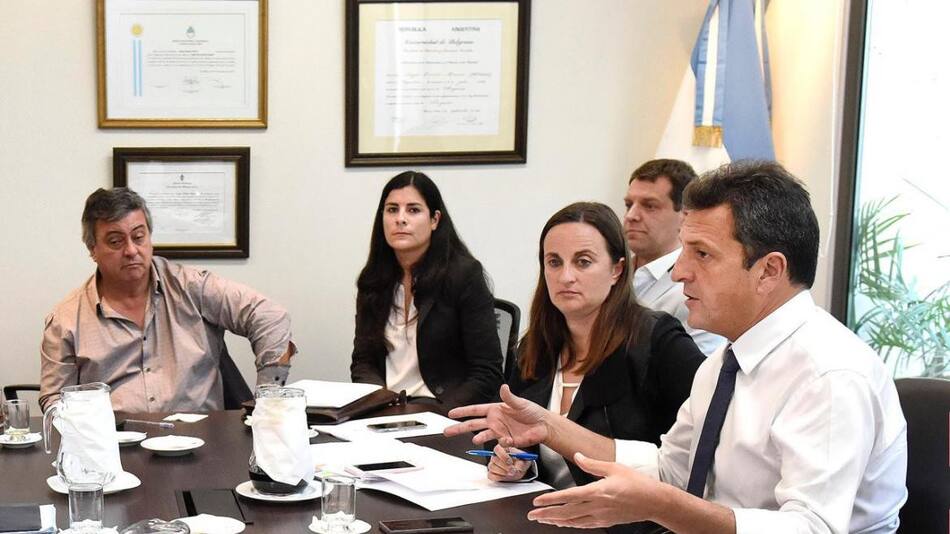 Massa y su bloque - Proyecto para frenar abusos en supermercados