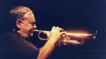 Llora la música: a los 88 años, murió un referente argentino apodado “el Troilo de la trompeta”