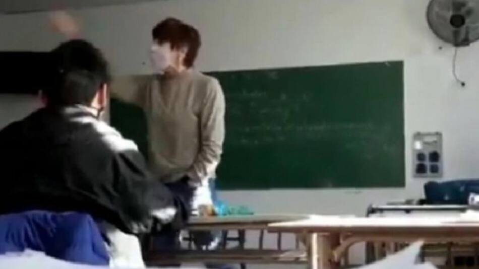 Docente que adoctrinaba a alumnos en escuela de la Provincia de Buenos Aires