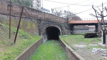 Pasa por Casa Rosada y une Puerto Madero con Once: el túnel de CABA que por años fue olvidado y cuya historia es de película