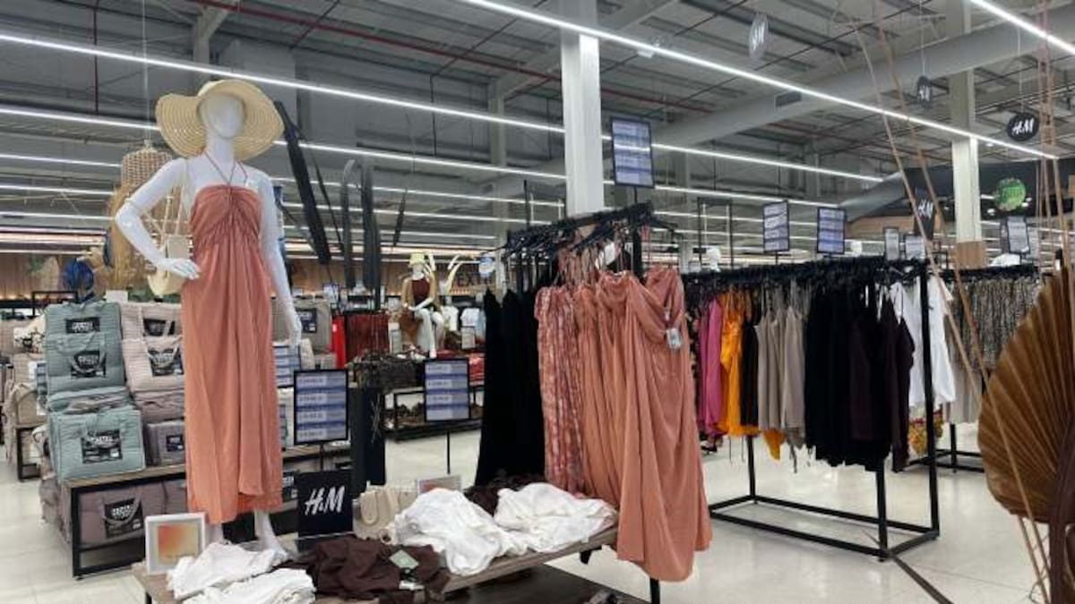 Últimos días para comprar ropa de H&M con 60% de descuento en un supermercado argentino: precios y dónde conseguirla