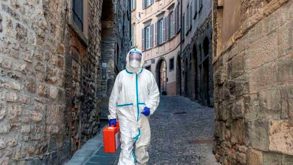 Coronavirus, Italia, pandemia, Reuters