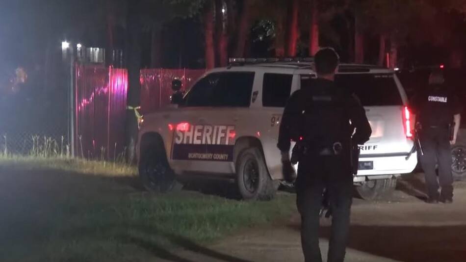 La policía texana en la escena del crimen. Foto: captura.