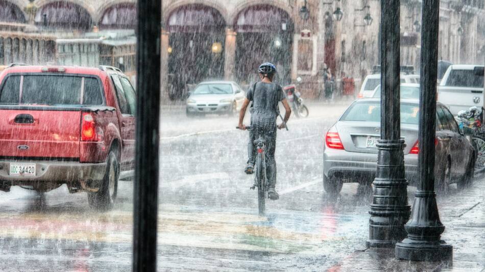 Lluvias intensas en el Área Metropolitana de Buenos Aires. Foto: Pexels.