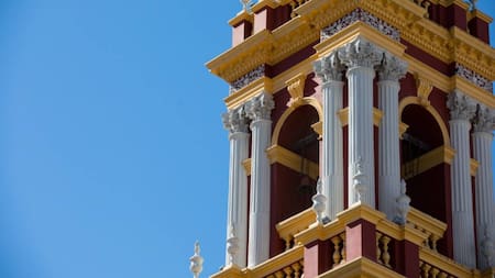 Más de 50 metros de altura y una campana histórica: cuál es la basílica más importante del norte argentino para ir a visitar en Pascuas