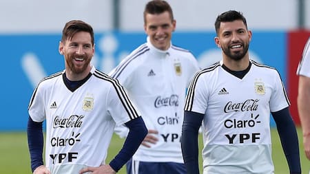Kun Aguero y Messi