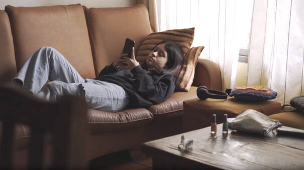 “Lo que ves en las redes no es la realidad”: el nuevo spot del Municipio de Moreno para prevenir la influencia de las redes sociales en la salud mental