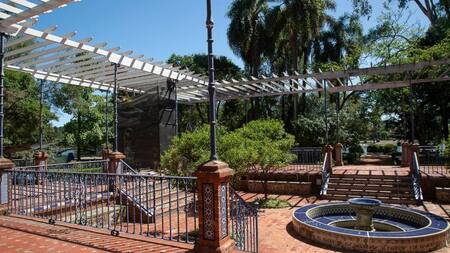 Sin necesidad de cruzar continentes: dónde queda la llamada “Sevilla de Argentina” que enamora a los turistas