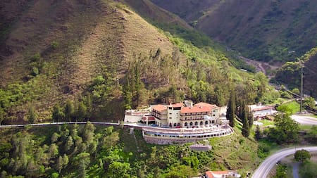 Termas de Reyes, en Jujuy. Foto: Costa Azul Viajes.