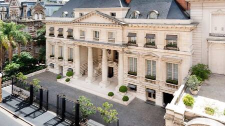 Lujo y té: tres palacios que podés visitar de forma gratuita