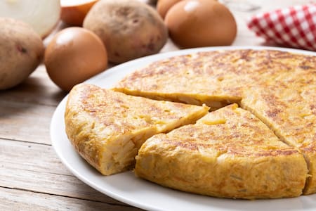 Tortilla de papa. Foto: Freepik