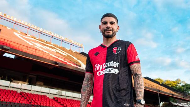 Ever Banega se disculpó públicamente con Rapallini tras su expulsión: “Entiendo el lugar que ocupamos los futbolistas"