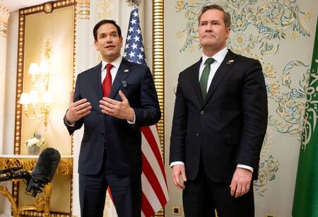 Marco Rubio y Mike Waltz. Foto: Reuters (Saul Loeb)