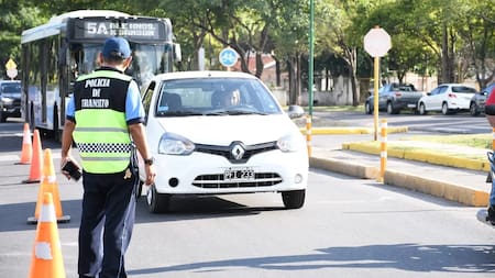 Controles de tránsito más estrictos: el requisito que deben cumplir los conductores para evitar ir presos