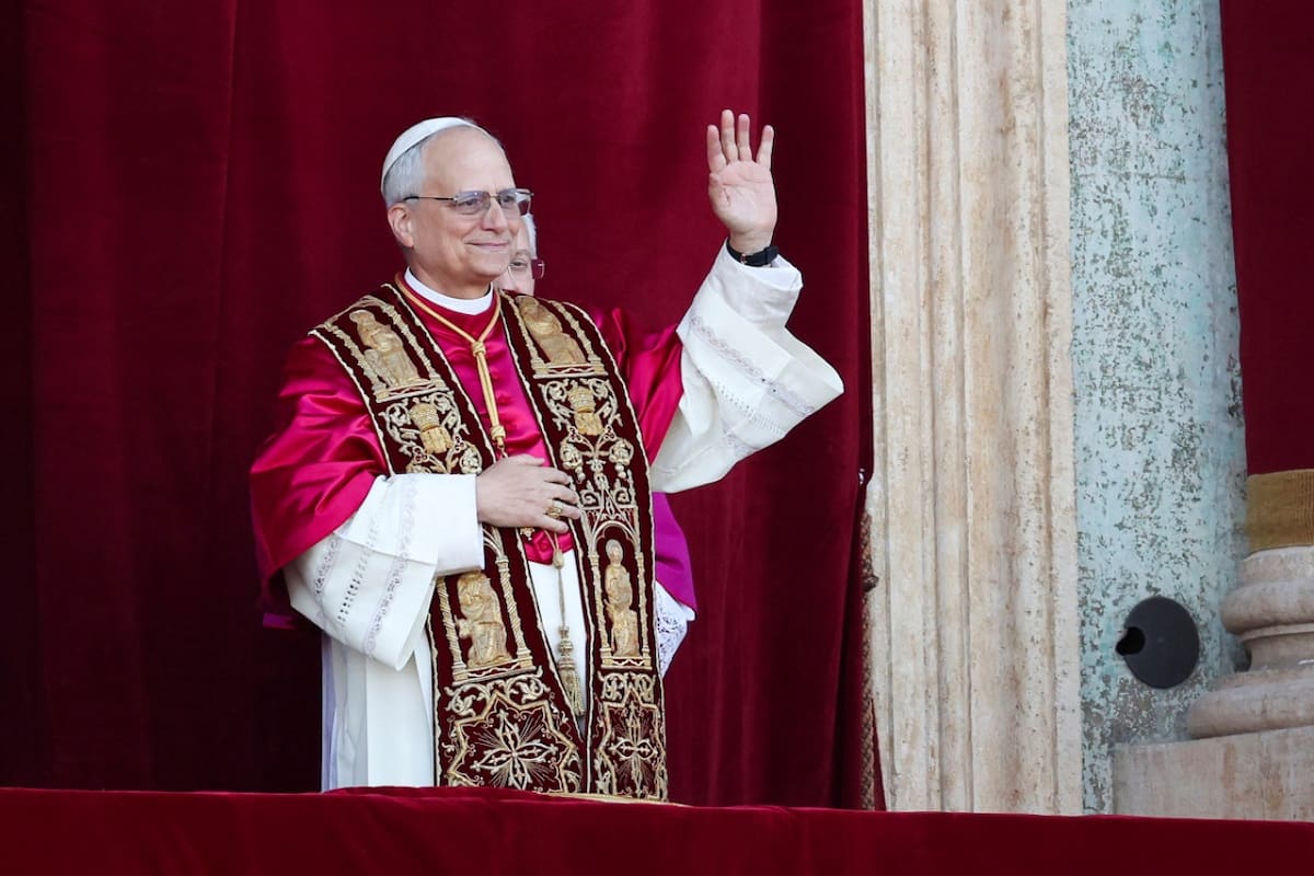 Robert Prevost, el nuevo papa, tiene 69 años. Foto: Reuters (Claudia Greco)