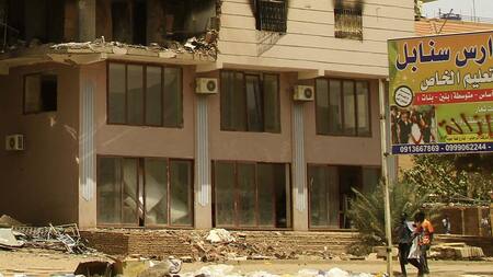 EE.UU. y Reino Unido evacuaron hoy a su personal diplomático de Sudán. Foto: Télam.