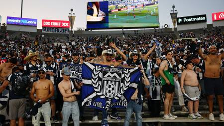 La hinchada de Monterrey en el Mundial de Clubes. Foto: Reuters/Daniel Cole