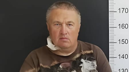 Konstantin Rudnev, condenado en Rusia por abuso sexual, fue capturado en un operativo en los aeropuertos de Bariloche y Buenos Aires. Foto: X.