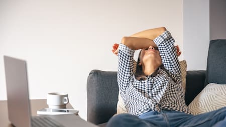 Ni el sueldo ni el horario: el 73% de los empleados pensó en renunciar por la mala relación con sus jefes, según una encuesta