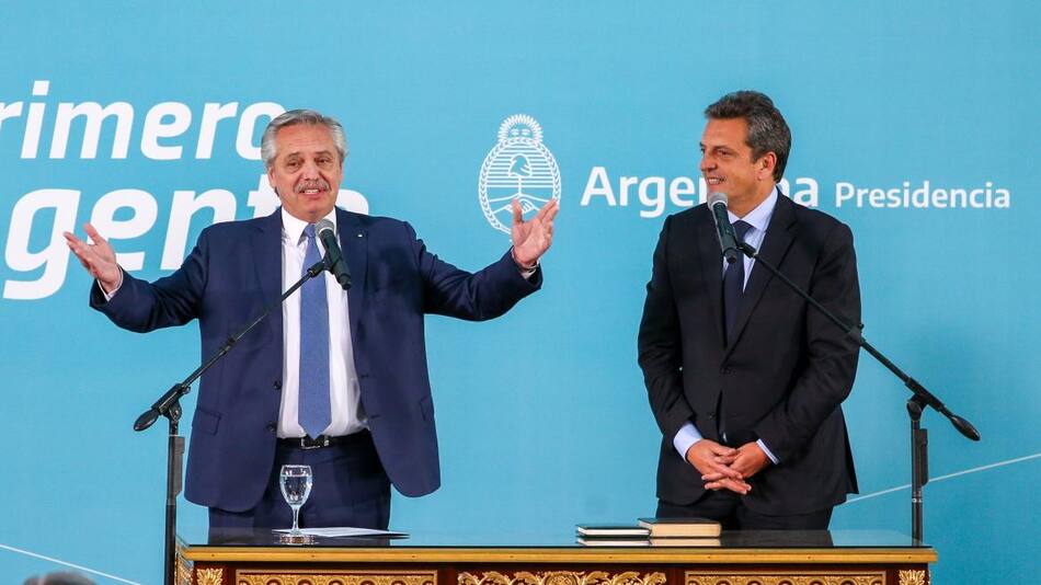Alberto Fernández en la jura de Sergio Massa. Foto: NA.